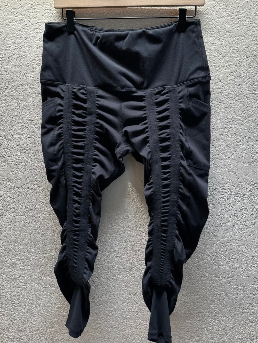 Sweetflexx High Rise Waist Resistance Leggings Size 14 in Black Gym Workout